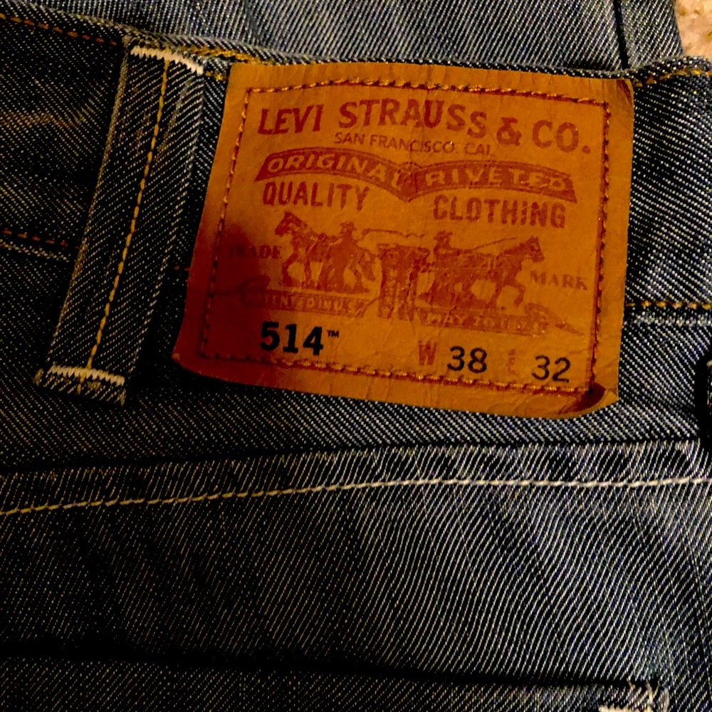 Vintage Levi’s 514 Slim Straight Men Jeans